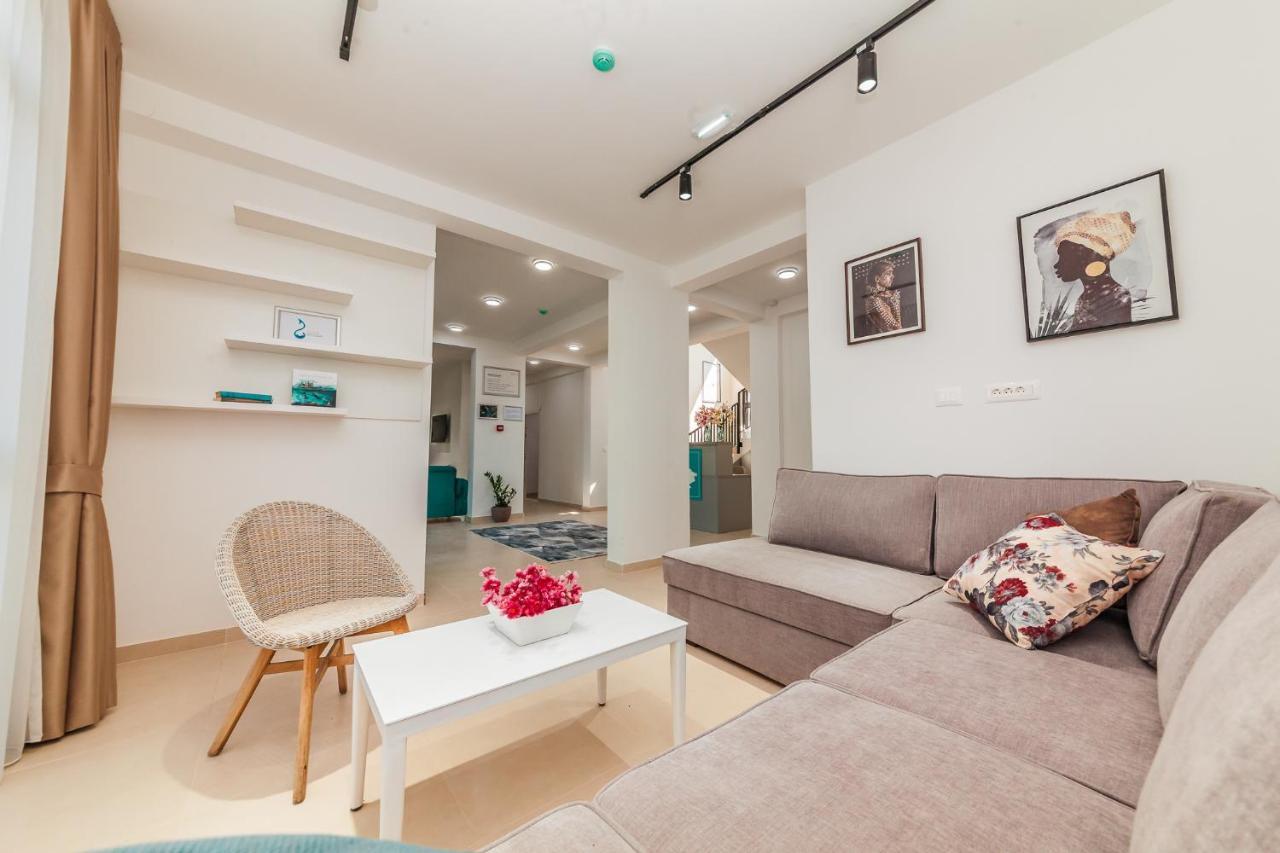 Hostel Bigova Kotor Luaran gambar